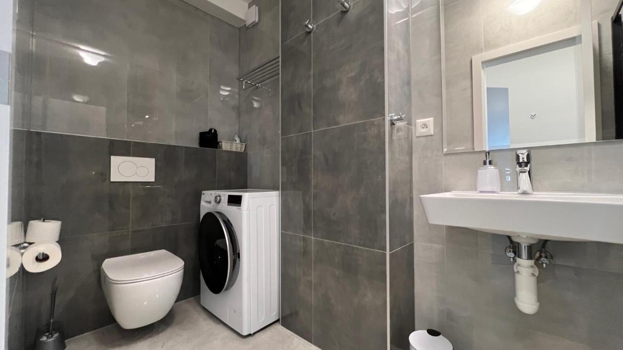 Air Conditioned 1 Room Apartment Vienna Gate, 2 Pressburg Exterior foto